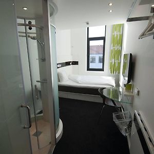 Kamer met een King Size Bed